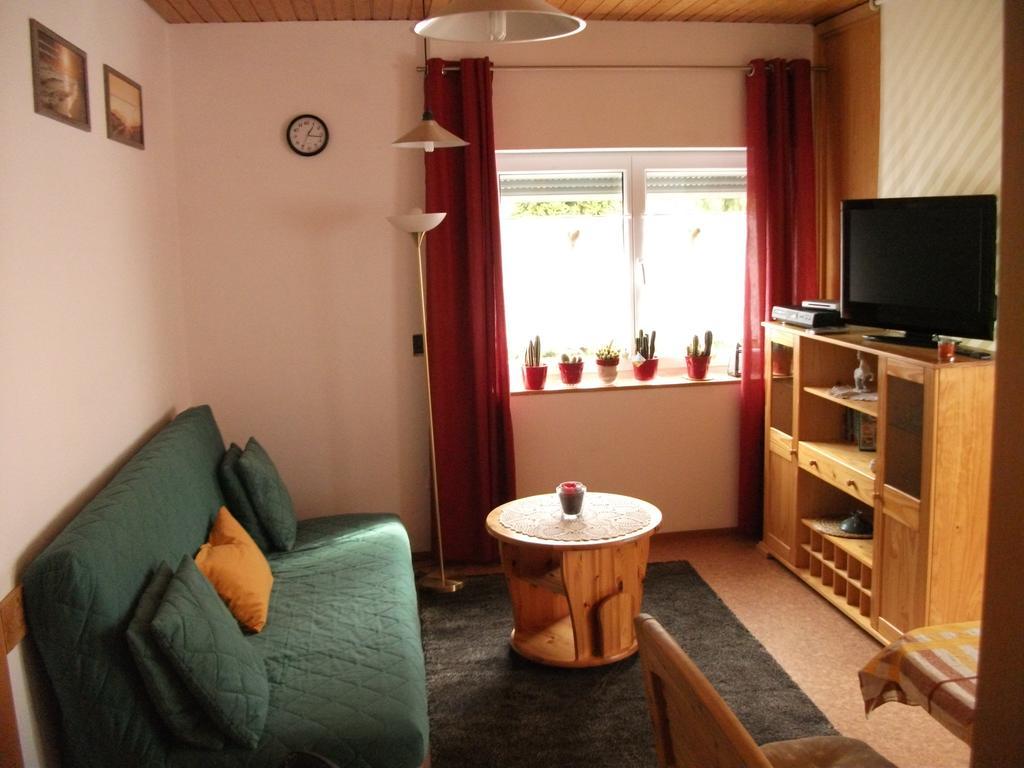 Fewo Benedikta Apartment Бойрон Екстериор снимка